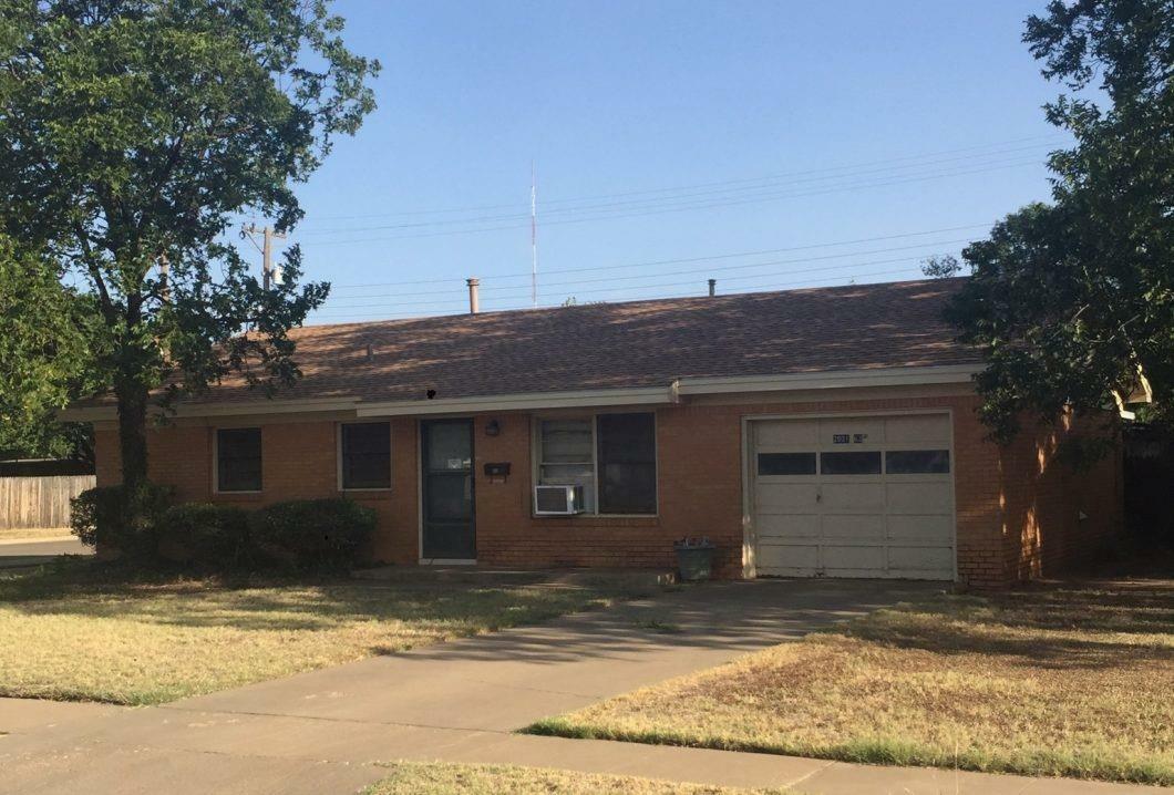 Property Photo:  2801 63rd Street  TX 79413 