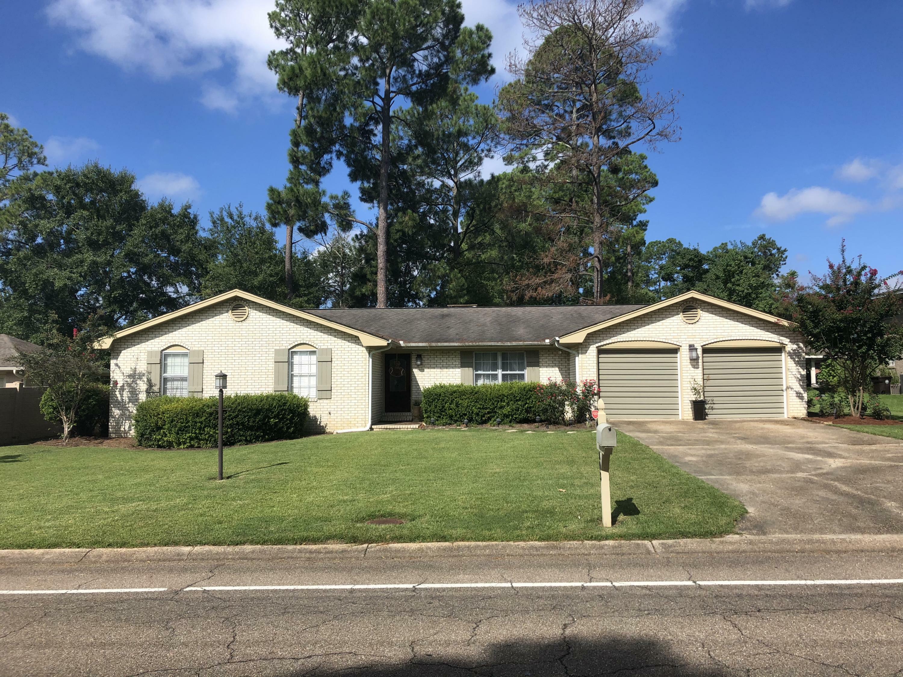 Property Photo:  803 S 34th Ave.  MS 39402 