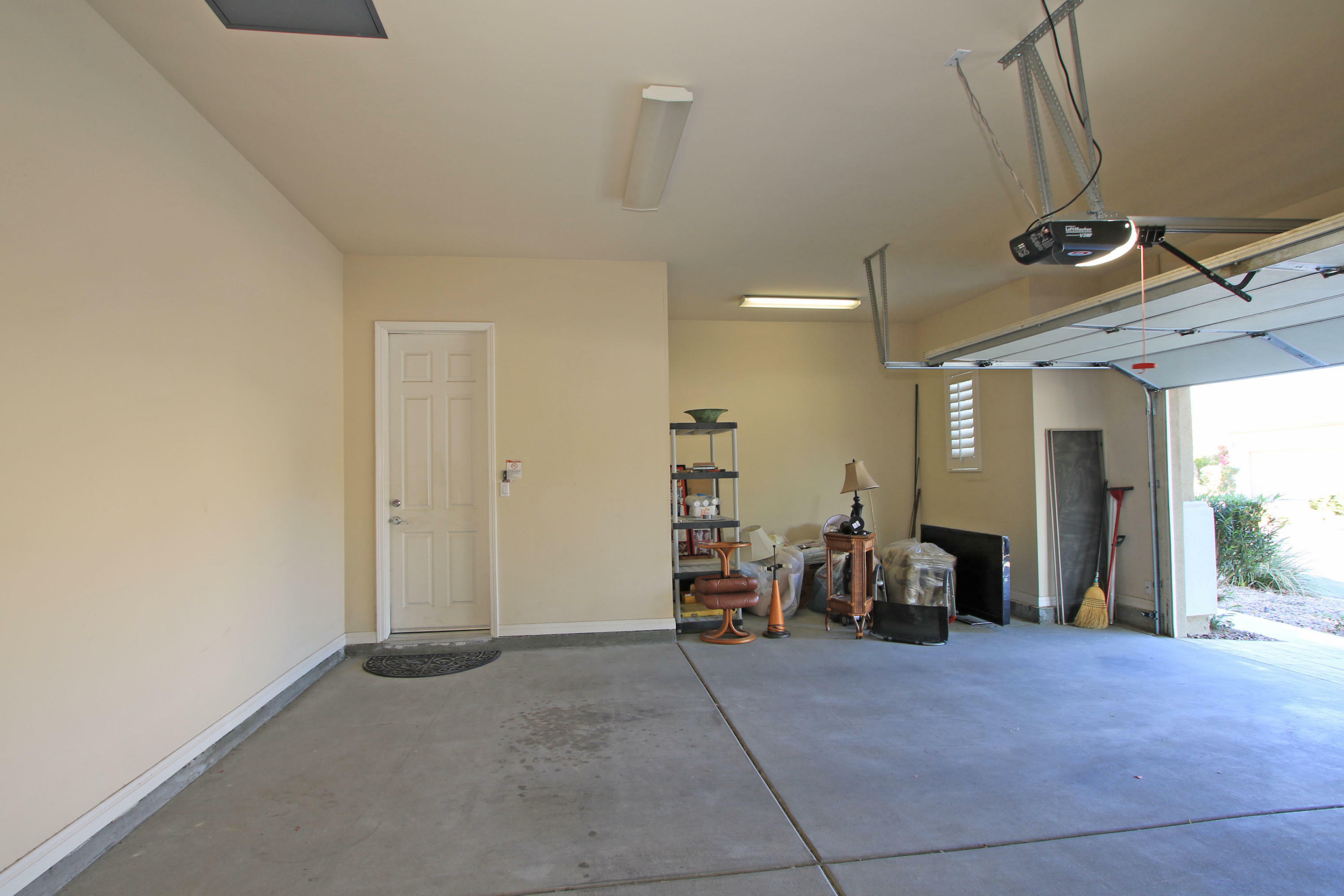 Property Photo:  40445 Camino Montecito  CA 92203 