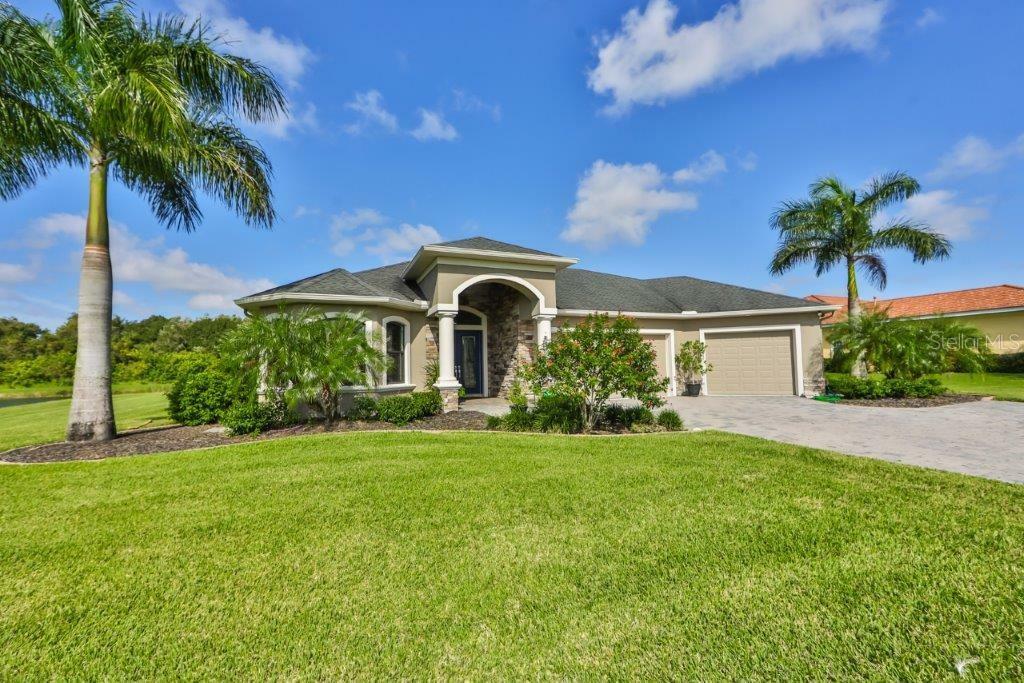 Property Photo:  3305 Twin Rivers Trail  FL 34219 