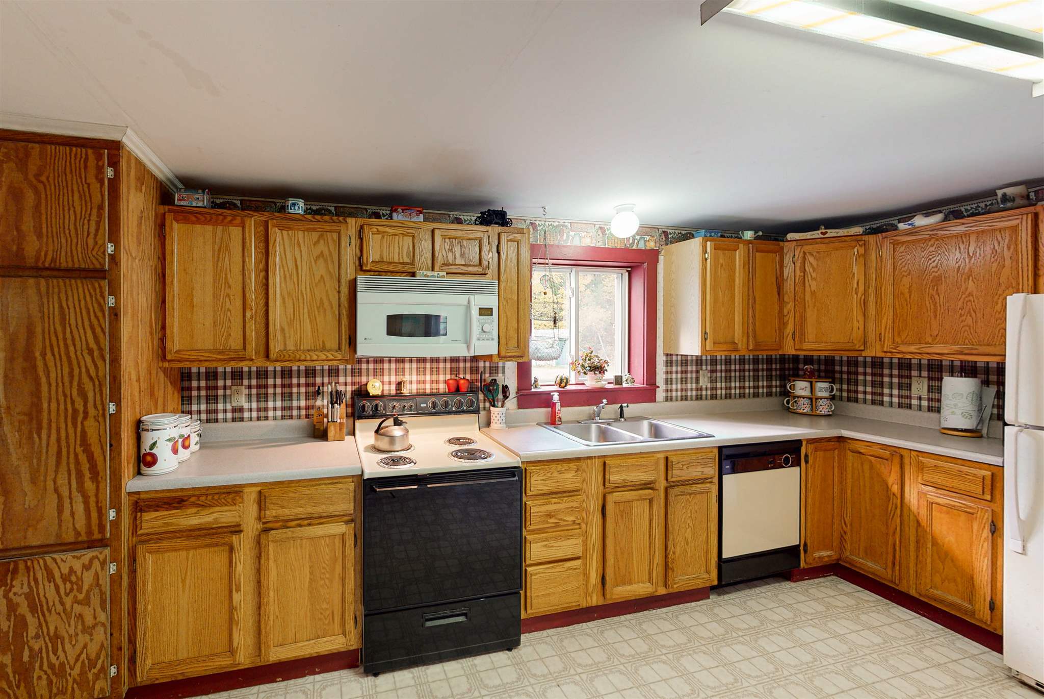 Property Photo: 232 Stockbridge Corner Road NH 03809