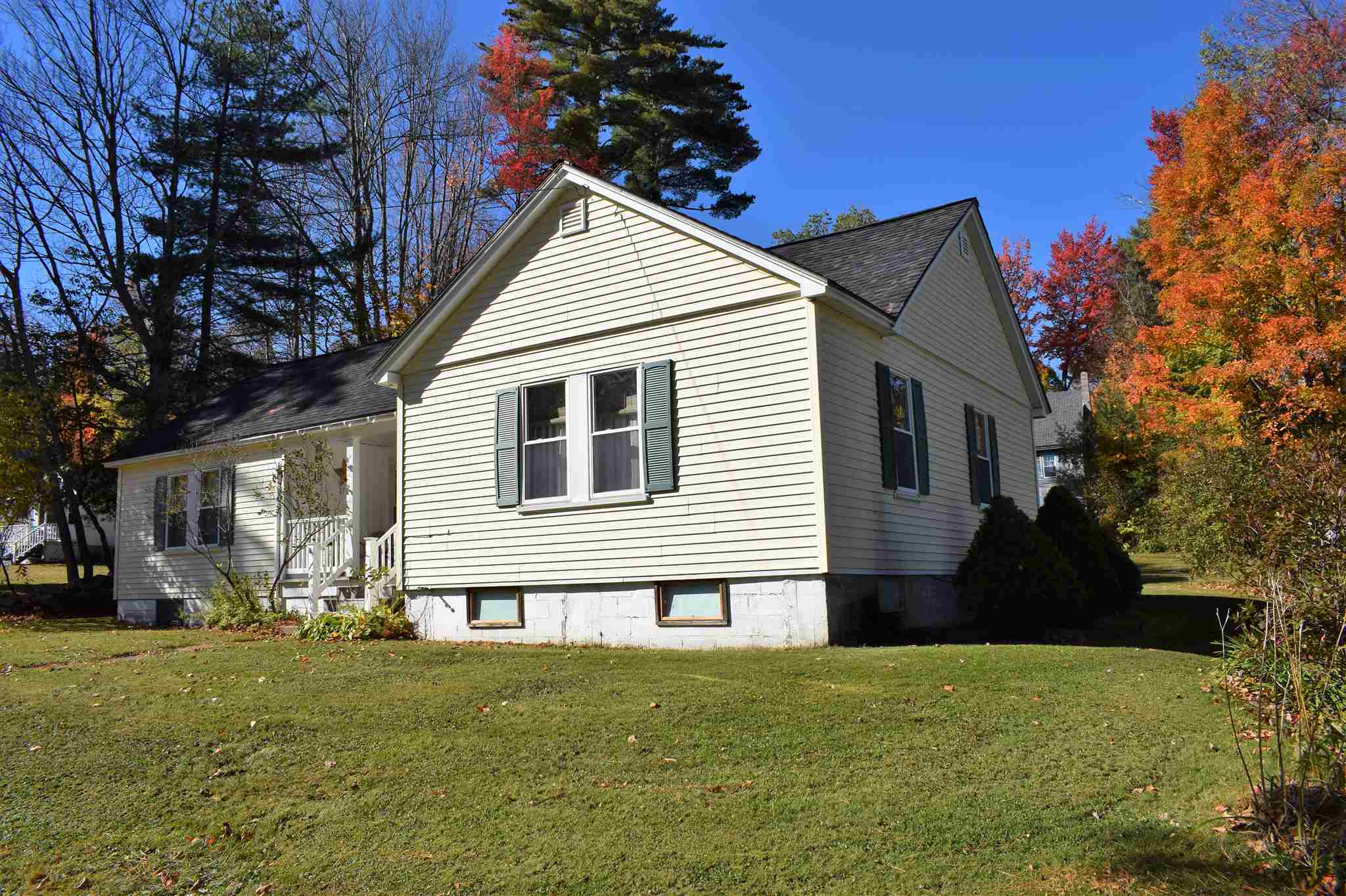 Property Photo:  44 Jefferson Street  NH 03574 