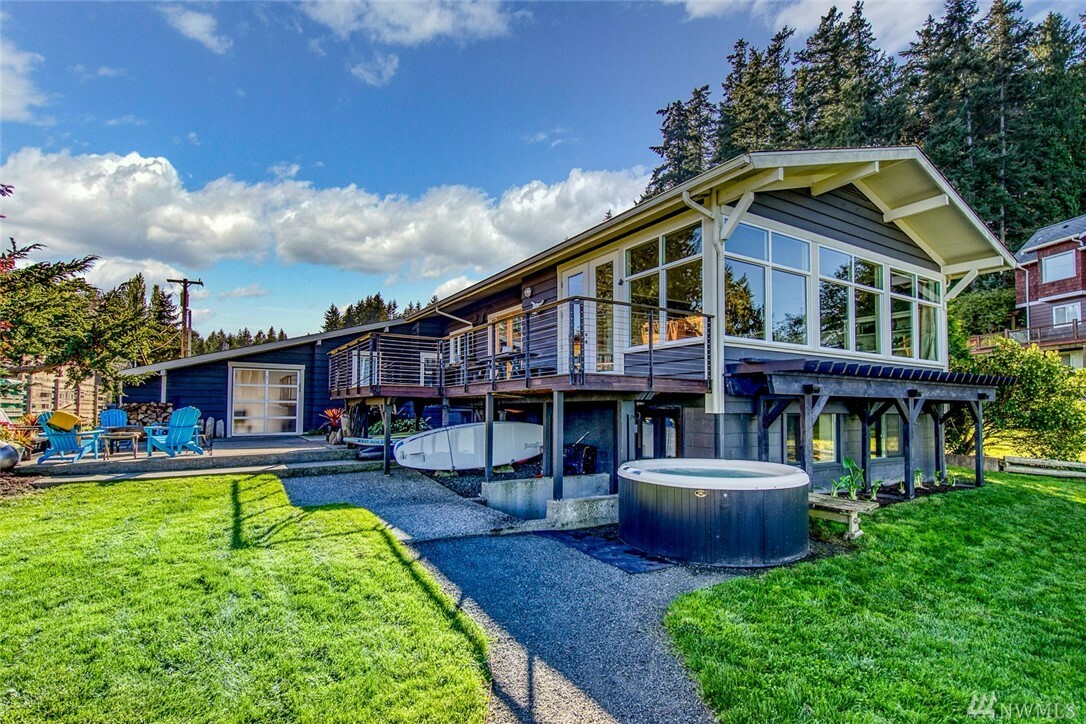 Property Photo:  8538 NE Gordon Dr  WA 98110 