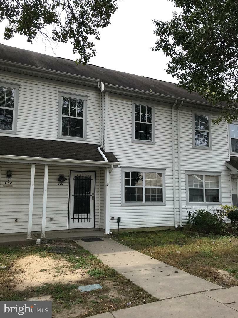 Property Photo:  421 Calvert Street  MD 21620 