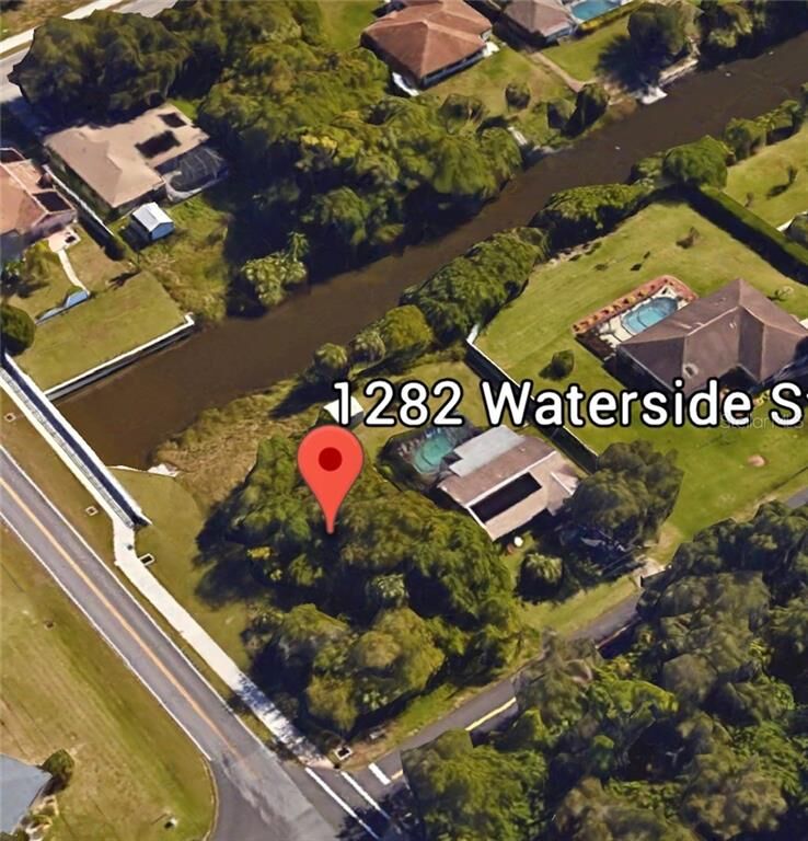 Property Photo: 1282 Waterside Street FL 33952