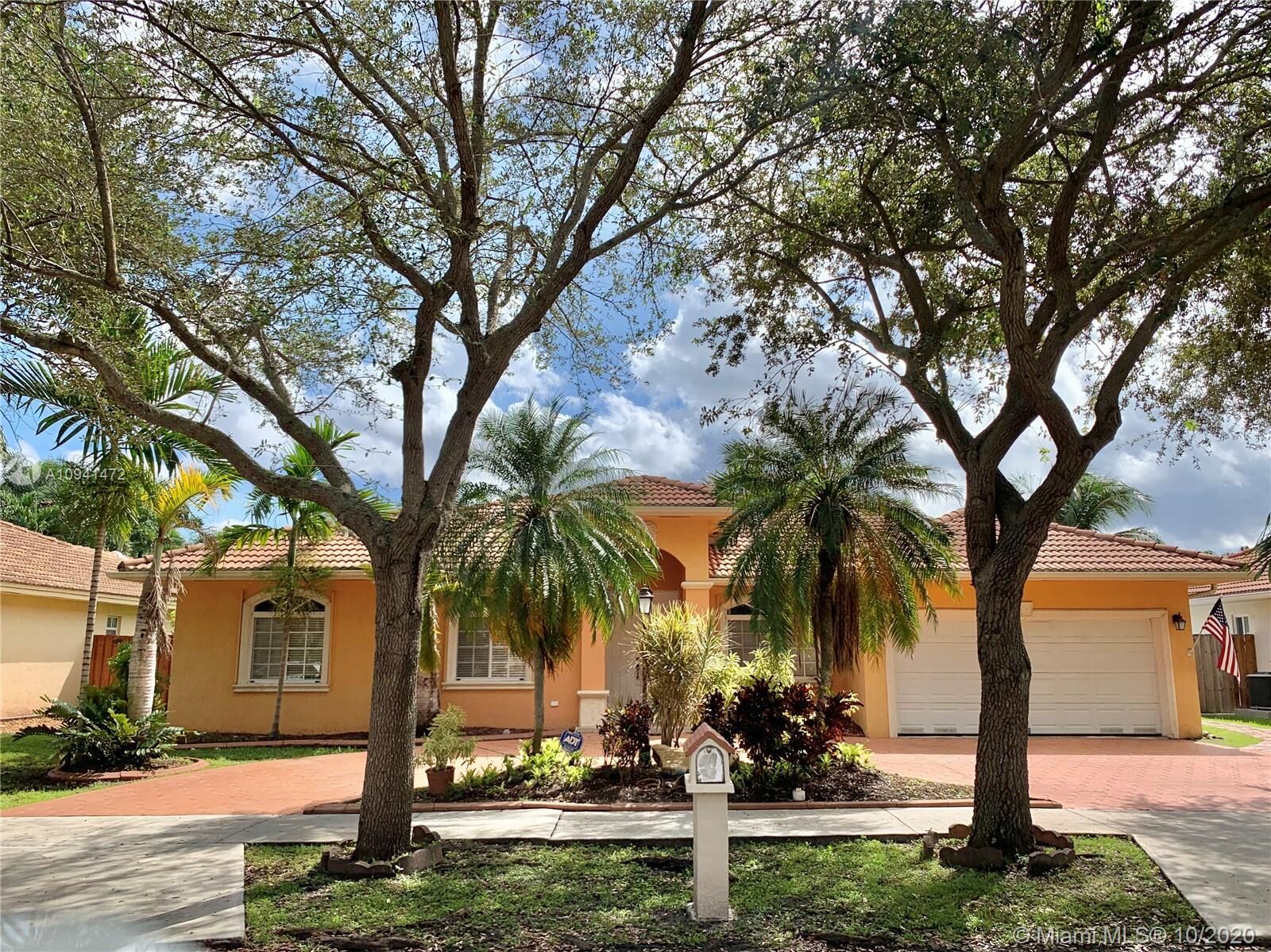 Property Photo: 7790 NW 162nd Ter FL 33016