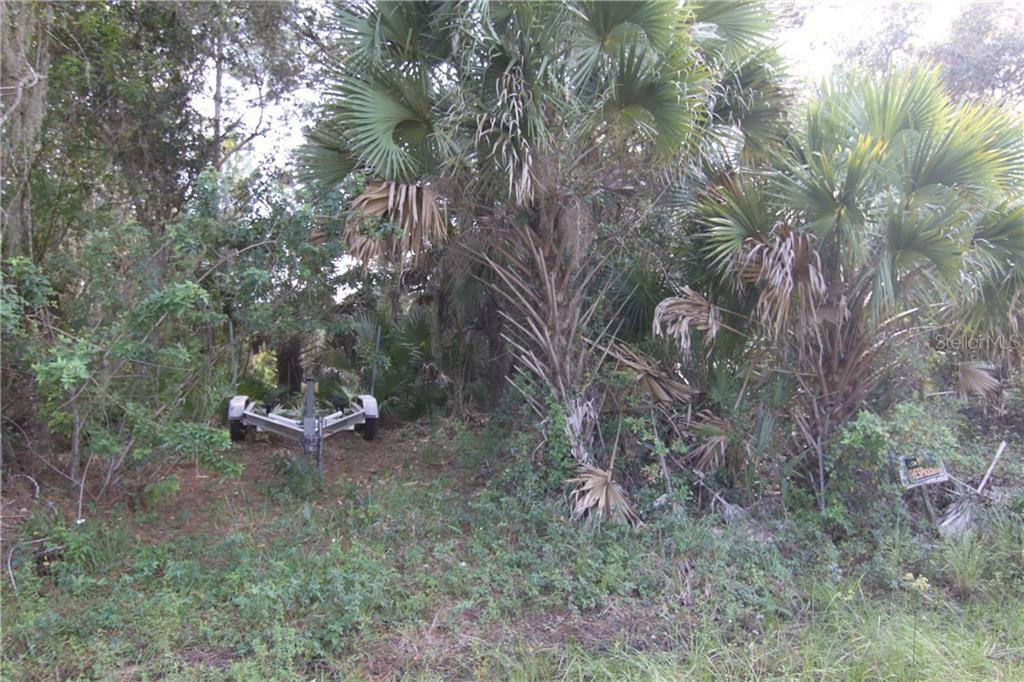 Property Photo:  18185 Poston Avenue  FL 33948 