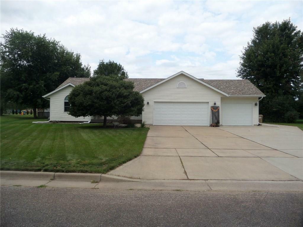 Property Photo:  830 Bluff View Circle  WI 54729 