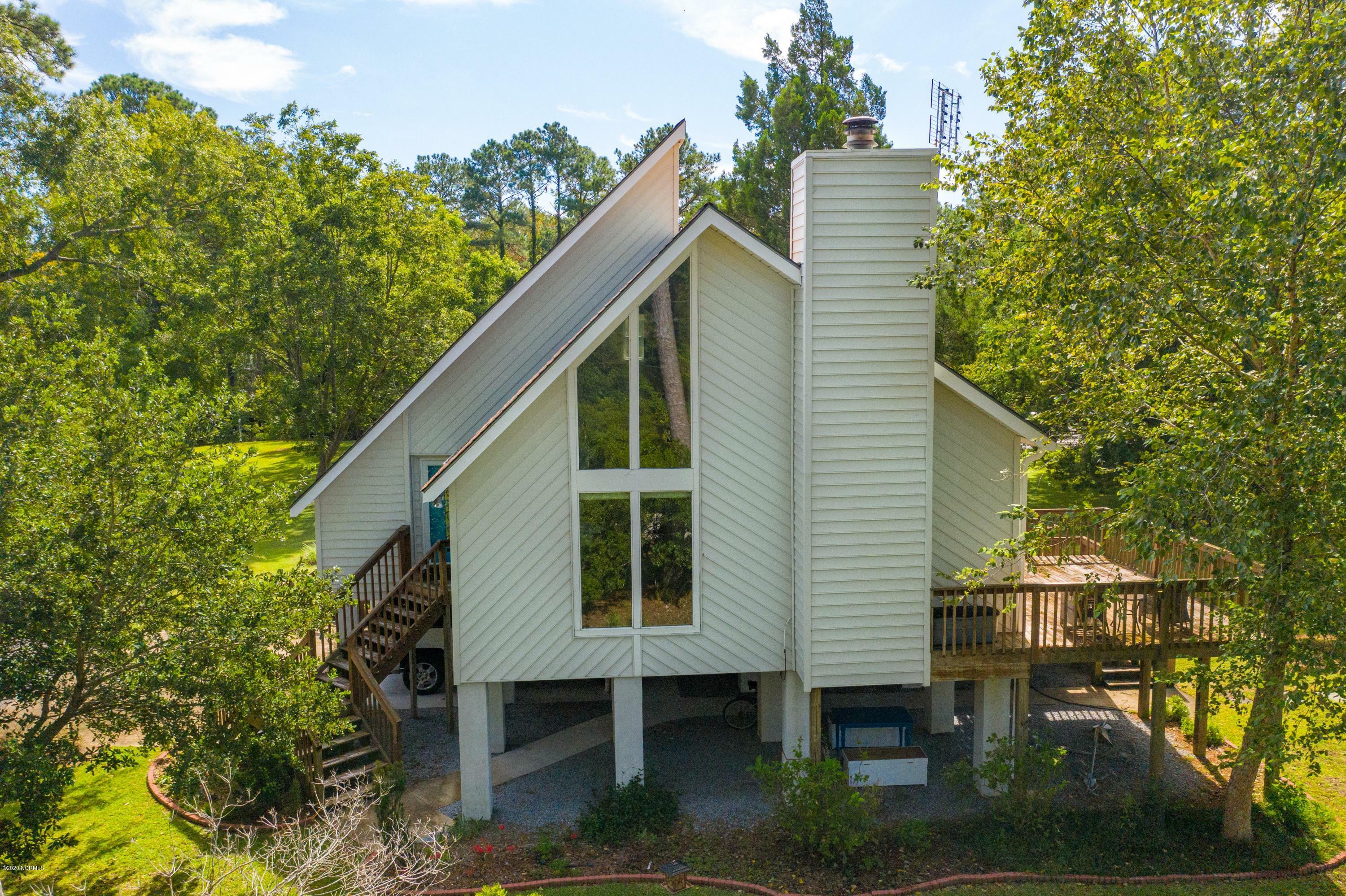 Property Photo: 210 Sunnyside Drive NC 27889