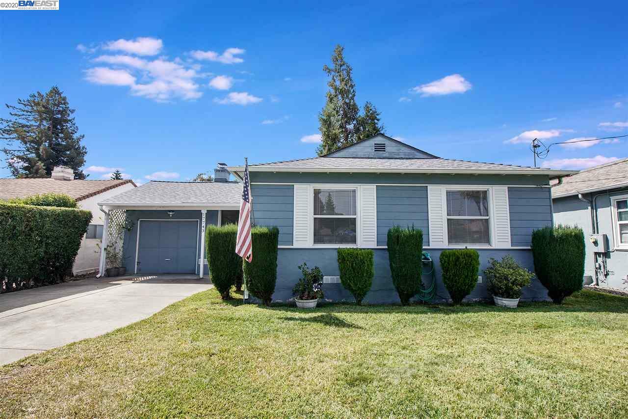 Property Photo: 17743 Via Rincon CA 94580