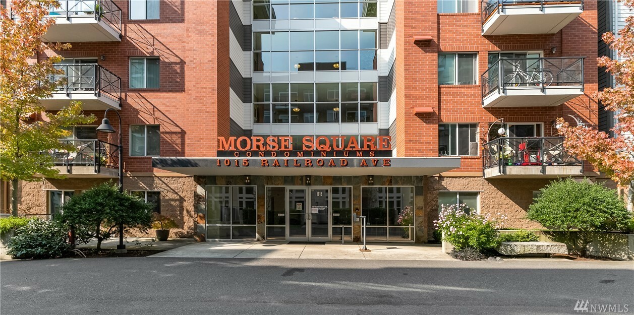 Property Photo: 1015 Railroad Ave 217 WA 98225