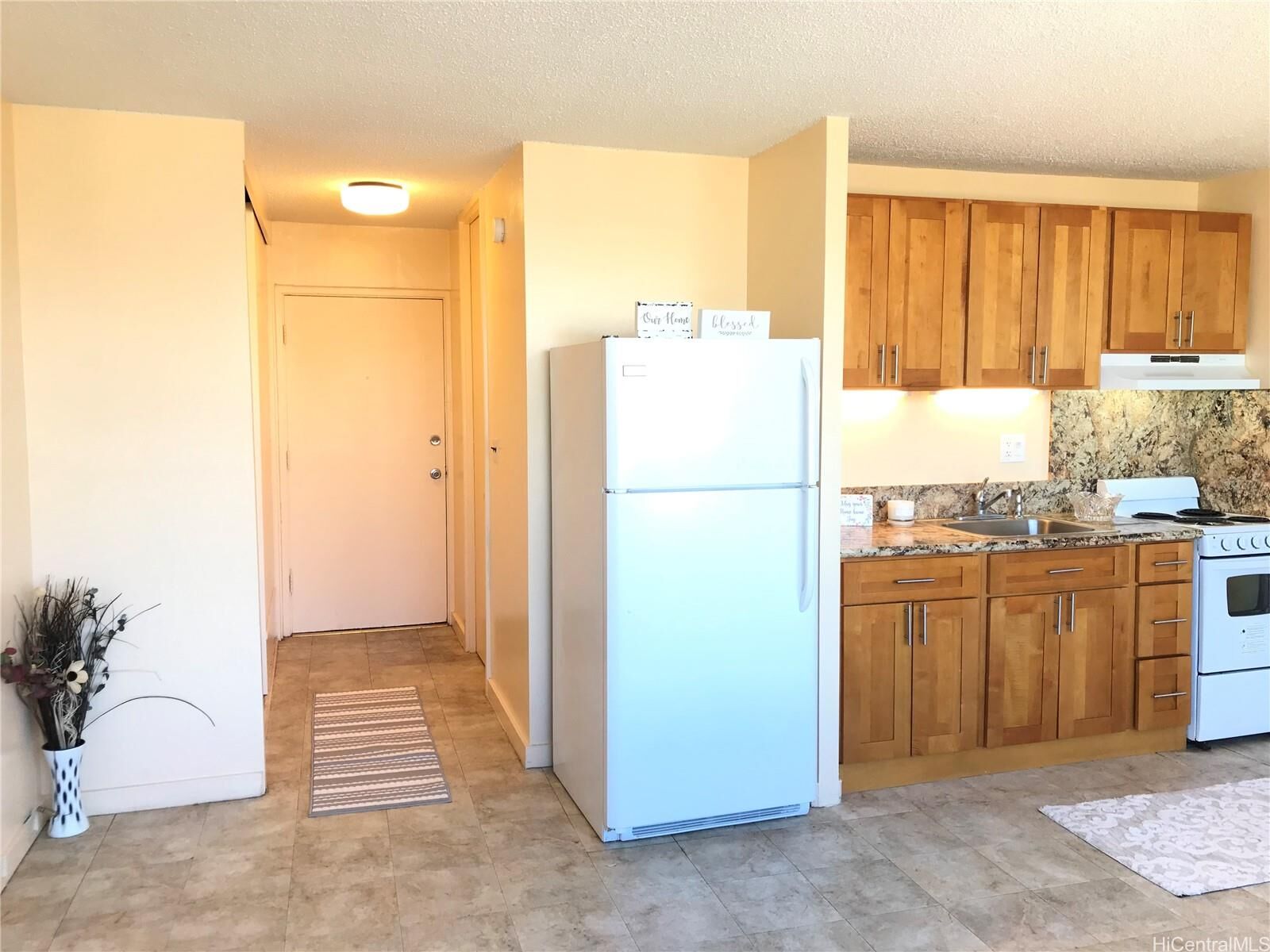 Property Photo:  1650 Kanunu Street 1310  HI 96814 