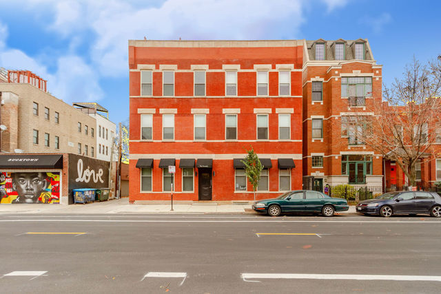 Property Photo:  1857 N Damen Avenue 1N  IL 60647 