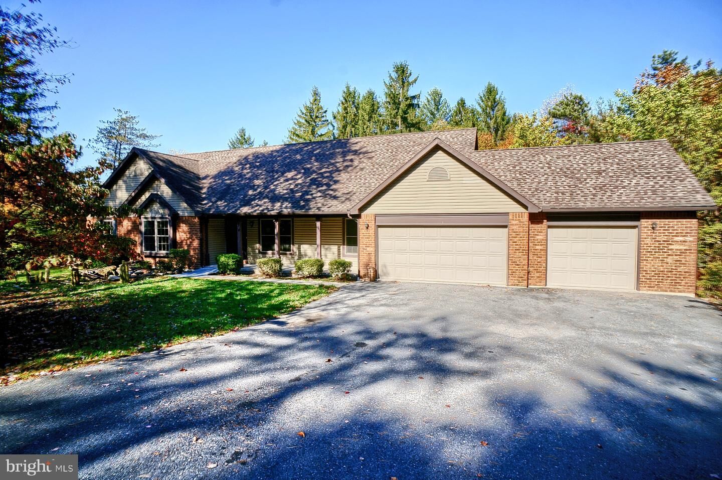 Property Photo: 140 Paradise Road PA 17020