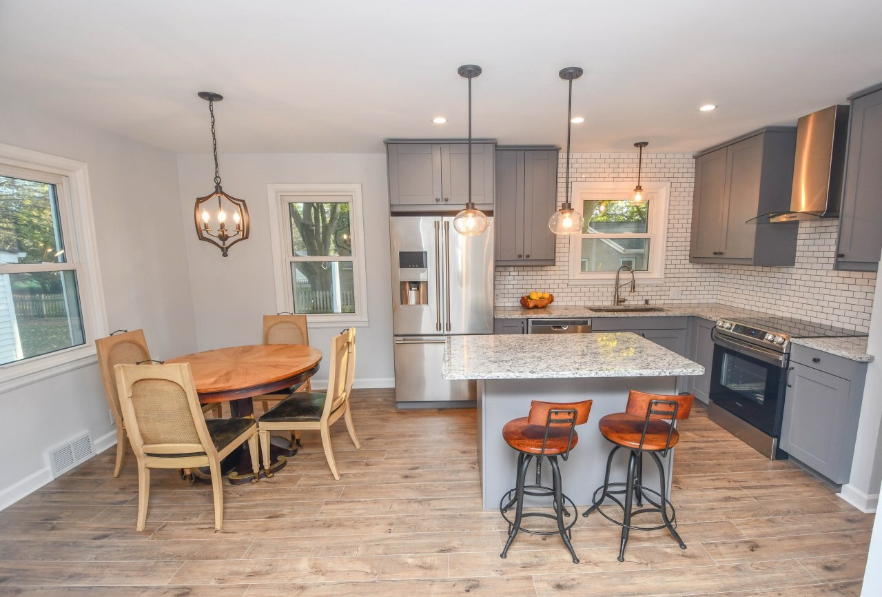 Property Photo: 415 W River Front Dr WI 53217