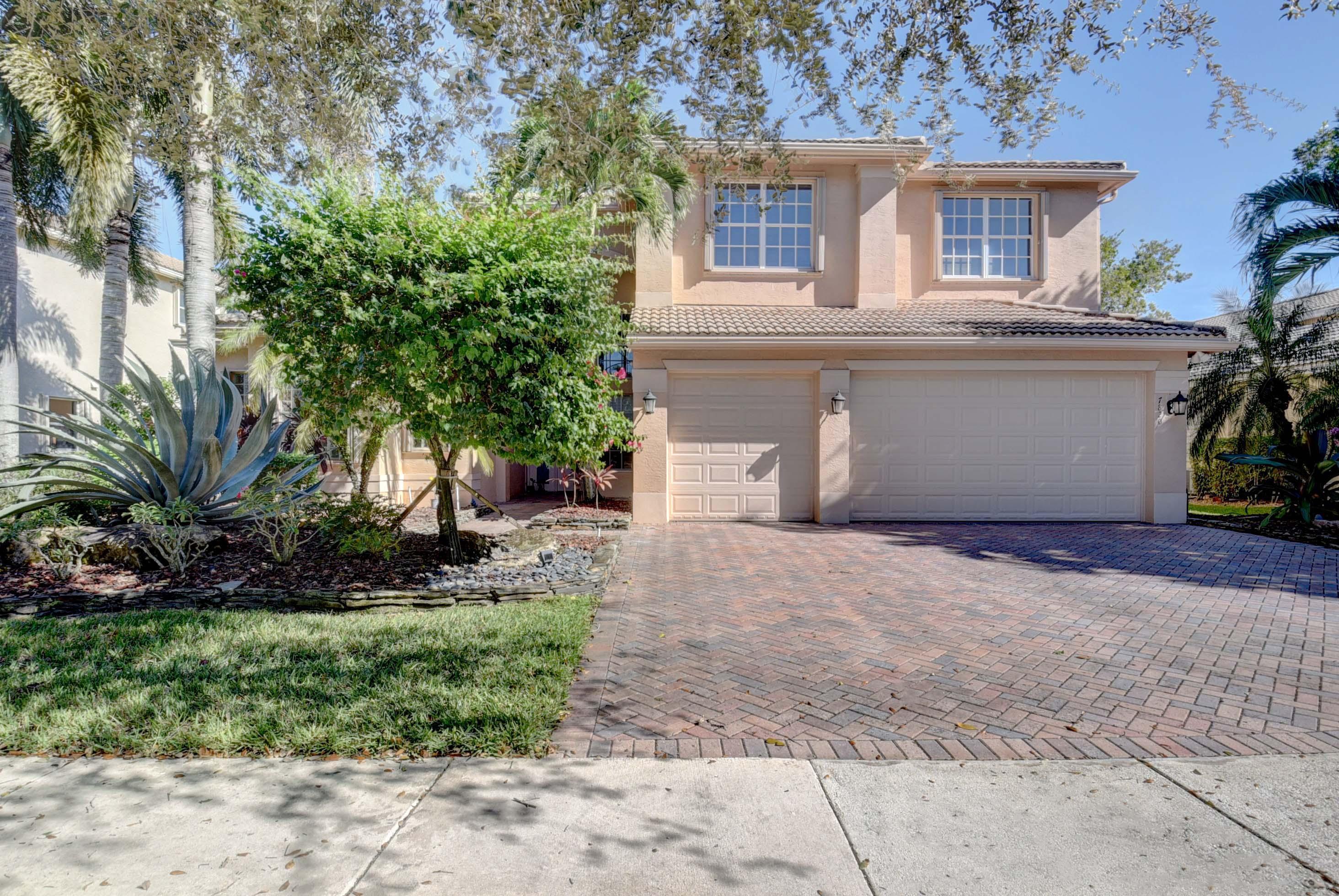 Property Photo: 7820 Brookmar Court FL 33467