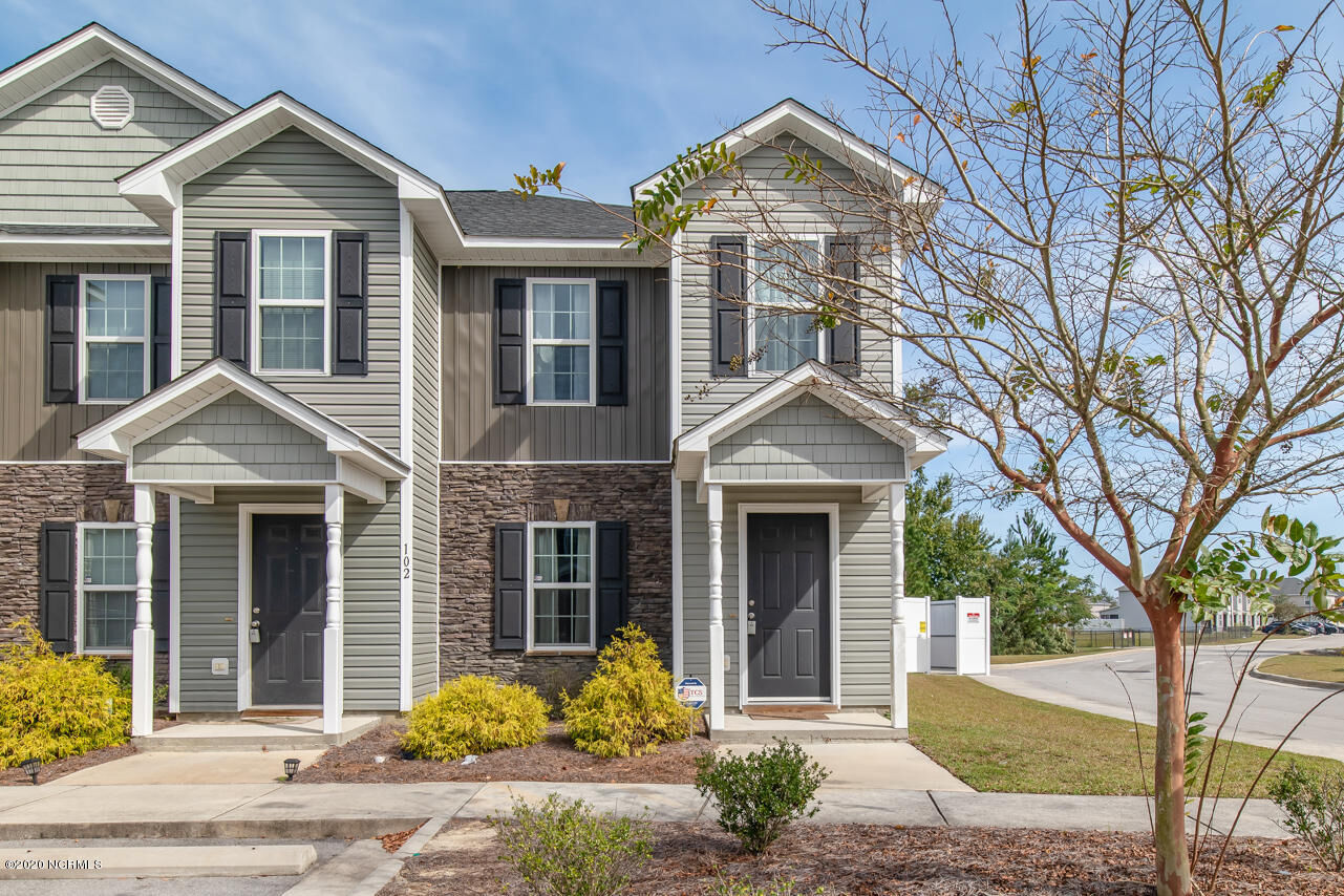 Property Photo: 100 W Murrow Lane NC 28546