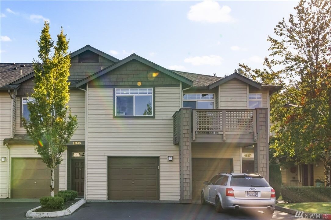 Property Photo:  17604 134th Lane SE 17618  WA 98058 