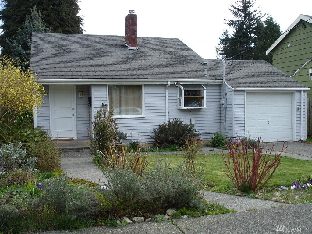Property Photo:  9508 Wallingford Ave N  WA 98103 