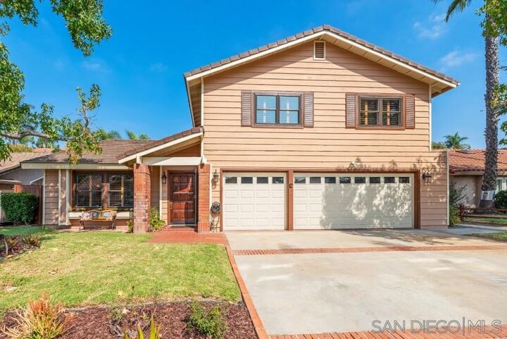 Property Photo: 13160 Triumph Dr CA 92064