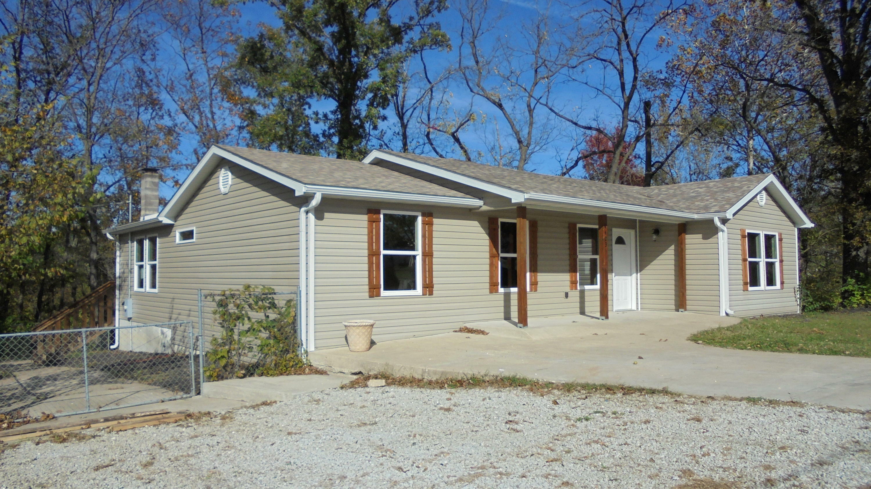 Property Photo:  4403 Rice Rd  MO 65202 