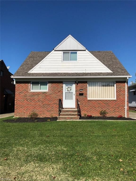 Property Photo:  22061 Nicholas Avenue  OH 44123 