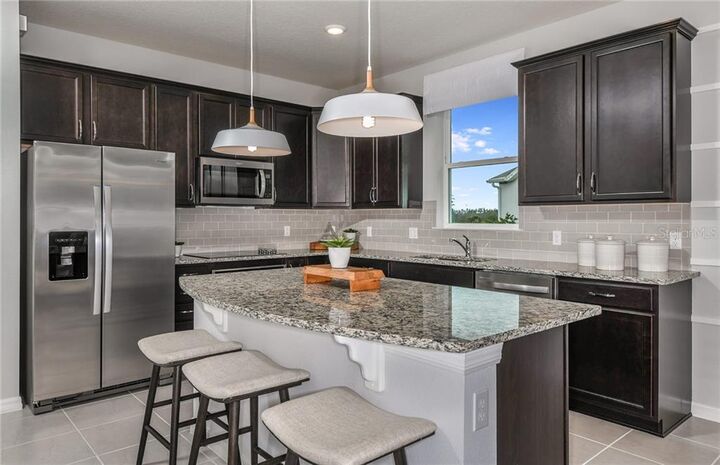 Property Photo:  2131 Bur Oak Boulevard  FL 34771 