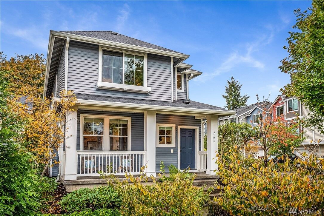 Property Photo: 6508 High Point Dr SW WA 98126