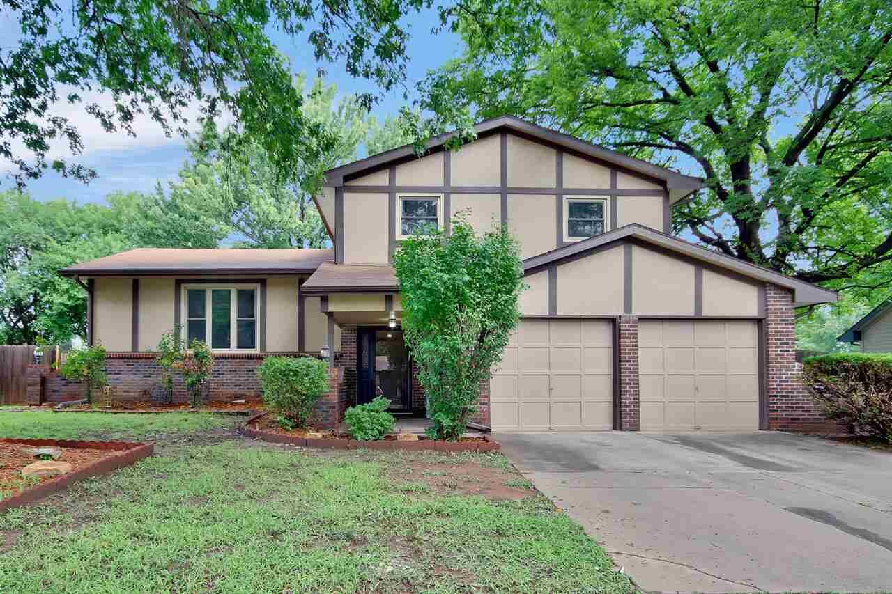 Property Photo:  1510 E Oak Forest Rd  KS 67037 
