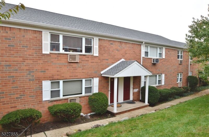 Property Photo:  2467 Route 10 Bldg 27 Unit 5A  NJ 07950 