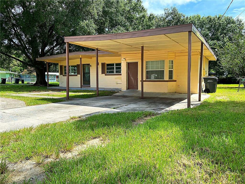 Property Photo:  390 16th Street NE  FL 33881 