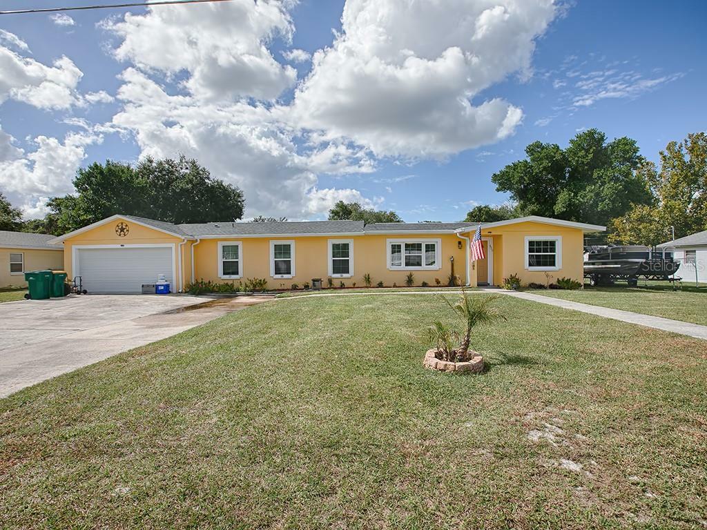 Property Photo:  820 Donnelly Street  FL 32726 