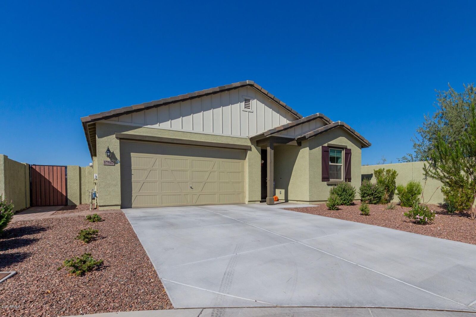 Property Photo: 17542 W Hubbard Drive AZ 85338