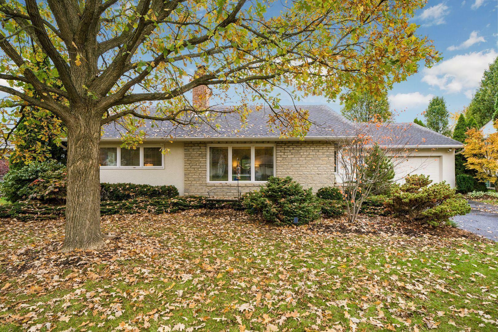 Property Photo: 2934 Welsford Road OH 43221