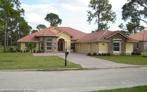 Property Photo:  5008 Magnolia Place  FL 33872 