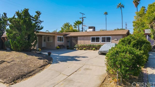 Property Photo:  6461 Yolanda Avenue  CA 91335 