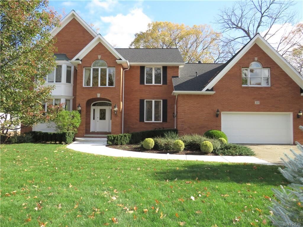 Property Photo:  205 Deerwood Lane  NY 14072 