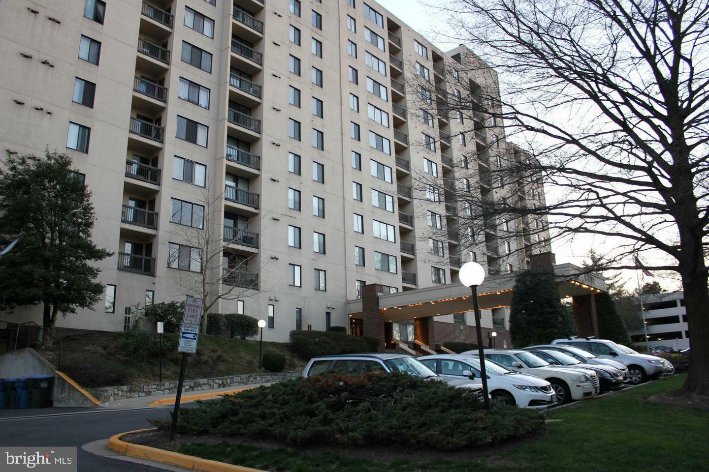 Property Photo:  6300 Stevenson Avenue 503  VA 22304 