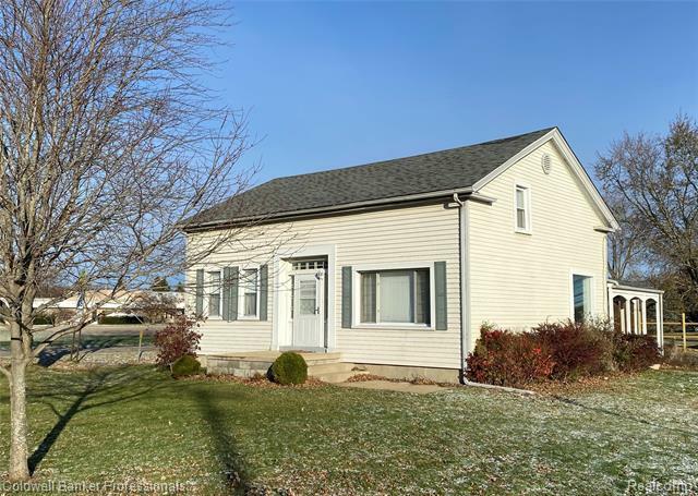 Property Photo:  1753 Daley Road  MI 48446 