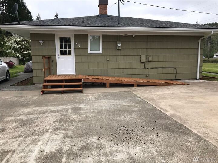 Property Photo:  11 Joshua Lane  WA 98520 