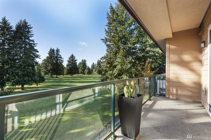 Property Photo:  2440 S Steele St 204  WA 98405 