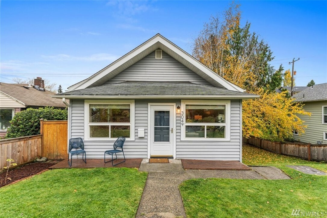 Property Photo: 3049 46th Ave SW WA 98116