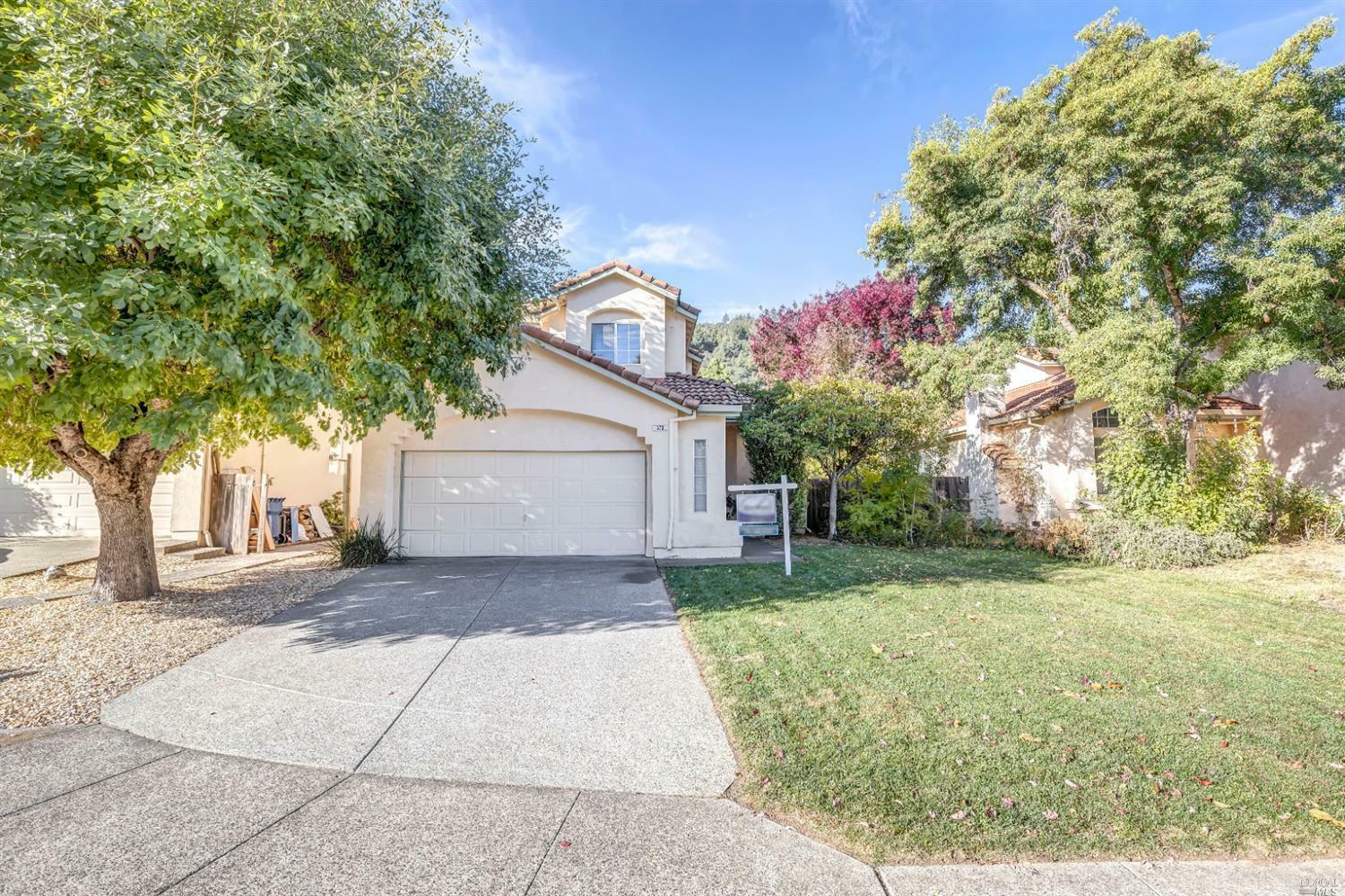 Property Photo:  573 Monaco Circle  CA 95425 