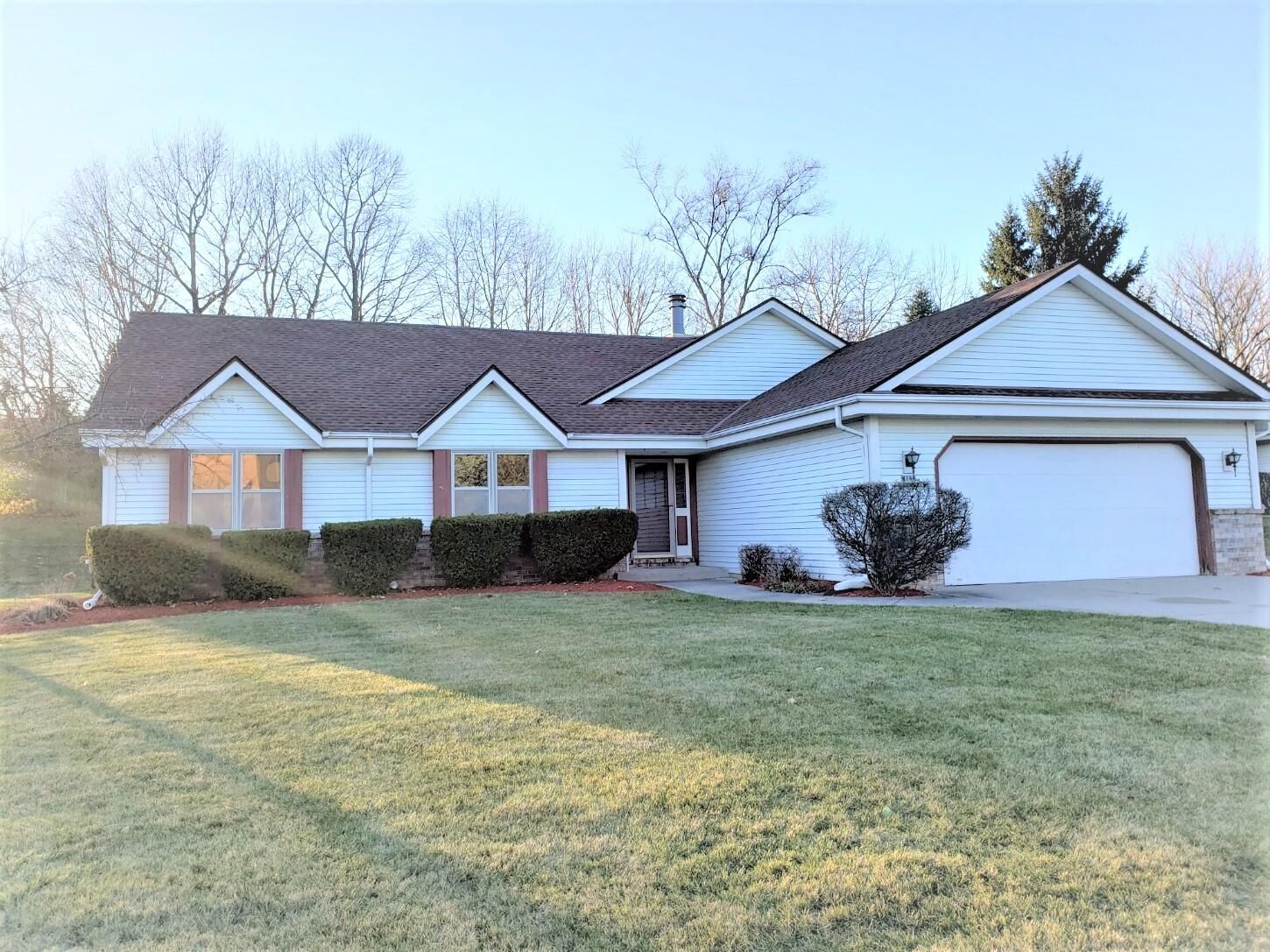 Property Photo: W143n10457 Evergreen Cir WI 53022