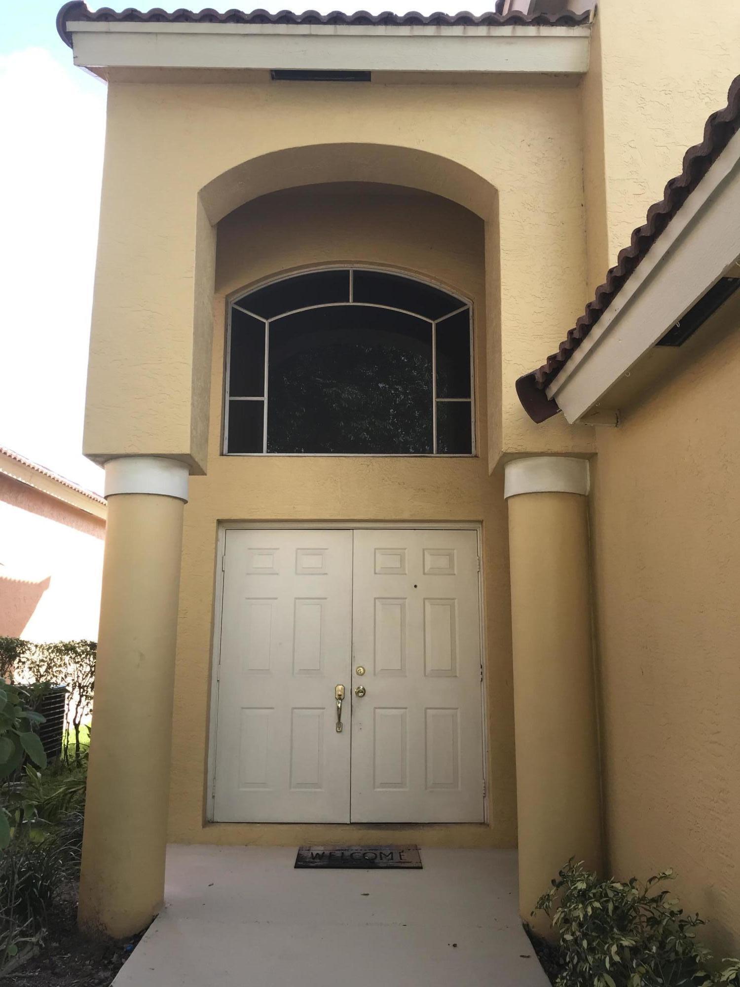 Property Photo: 1043 Aspri Way FL 33418