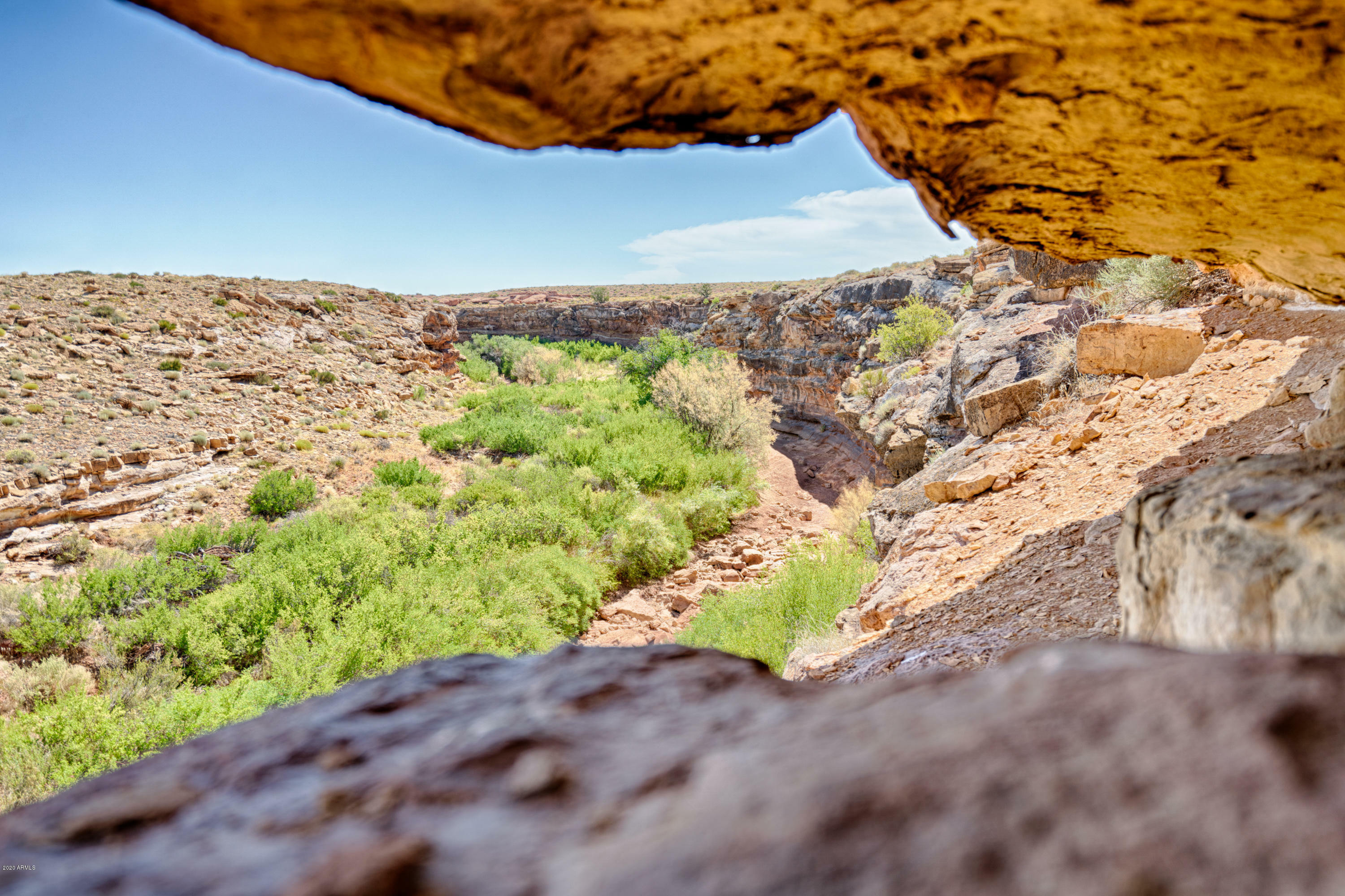 Property Photo:  459 Hawks View  AZ 86047 