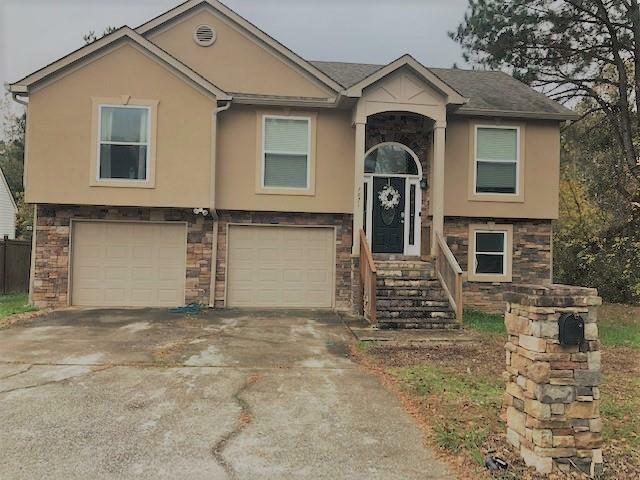 Property Photo:  7871 Woodlake Drive  GA 30274 