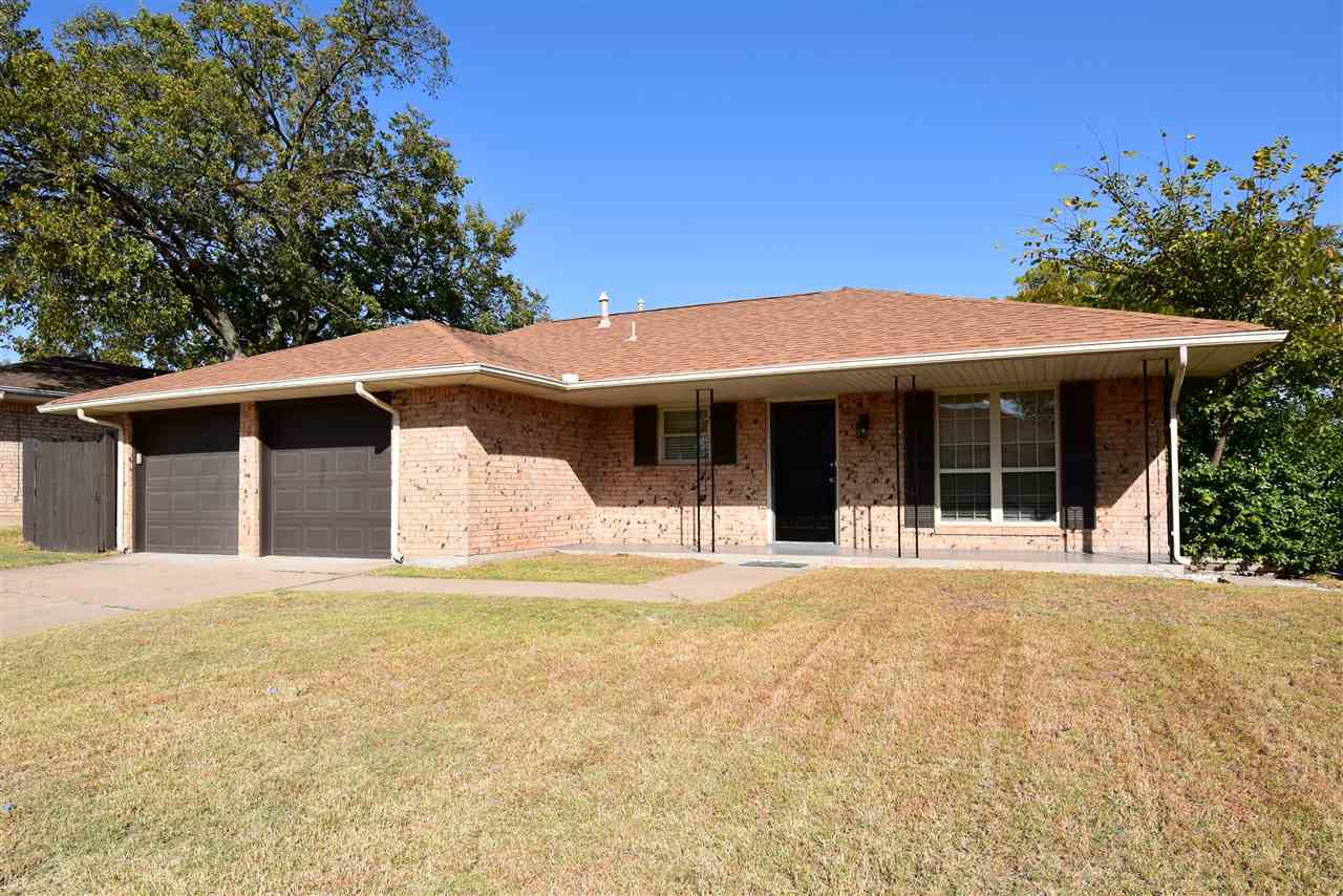 Property Photo:  1821 NW Crosby Park Cir  OK 73505 