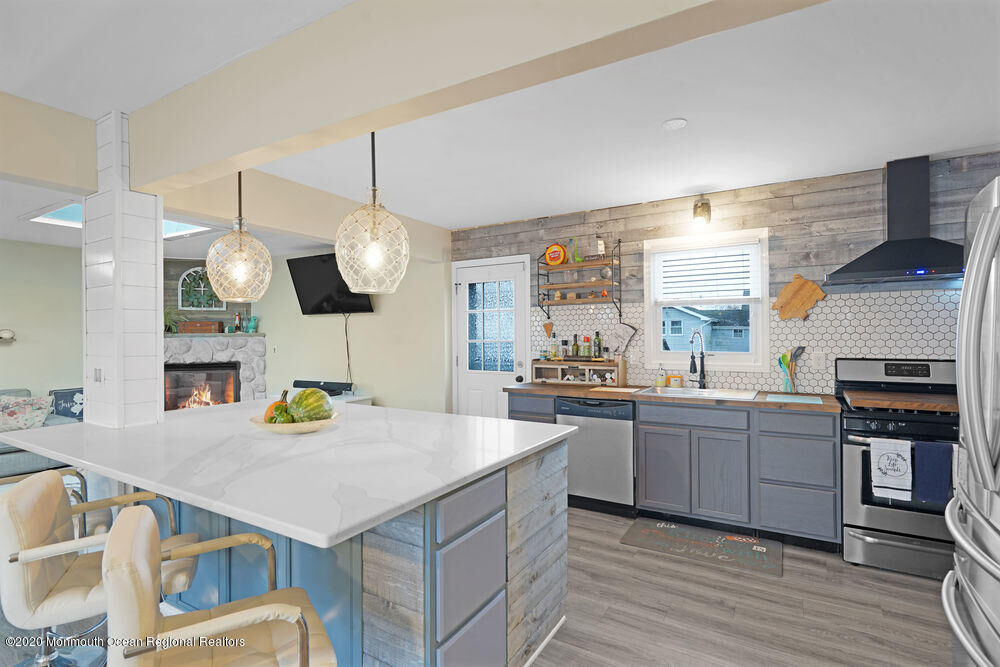 Property Photo:  178 Mast Road  NJ 08723 