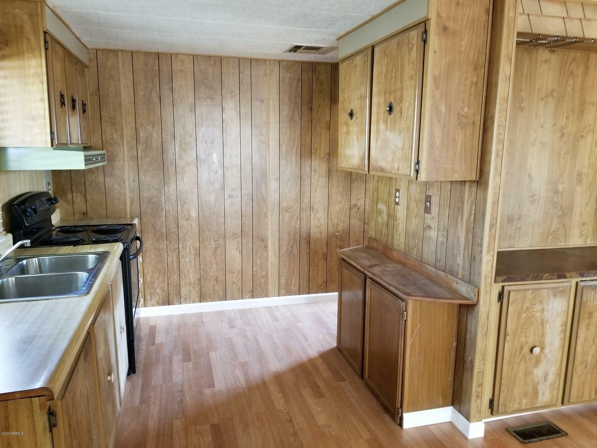 Property Photo:  2521 E Waltann Lane  AZ 85032 